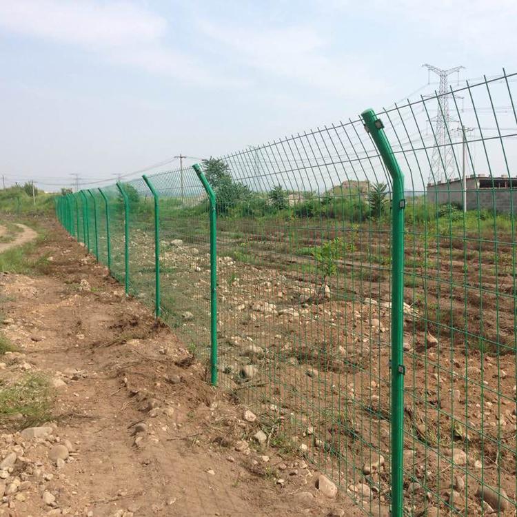 鐵絲網(wǎng)護(hù)欄網(wǎng)