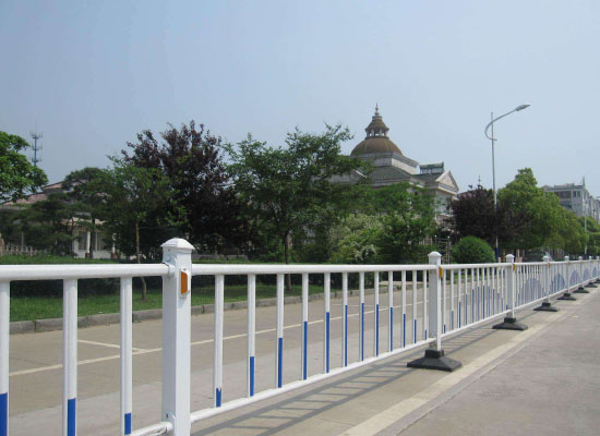 道路護(hù)欄價(jià)格